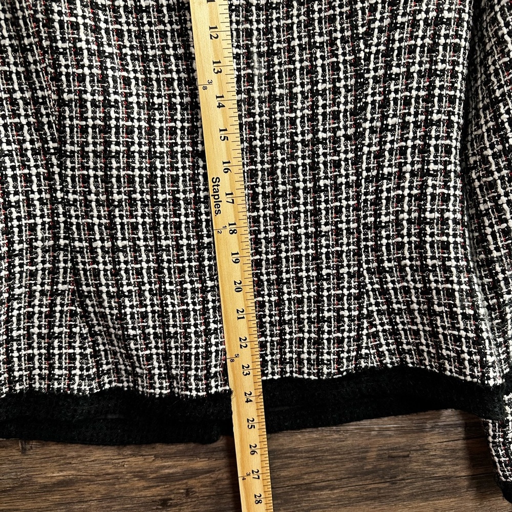 White House Black Market Black and White Tweed Blazer Jacket - Picture 5 of 9